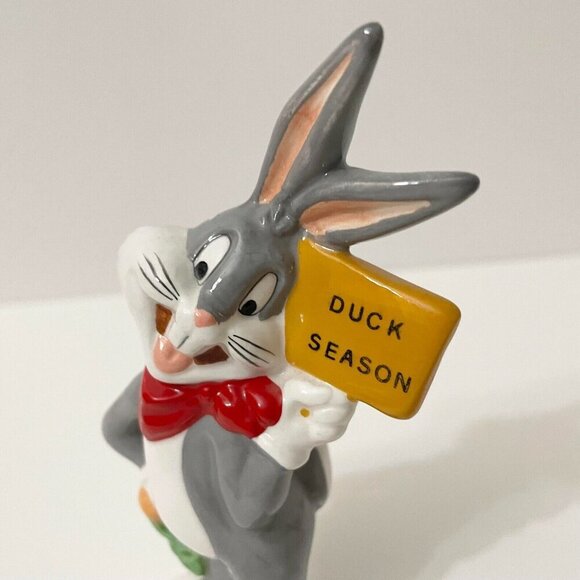 1993 Warner Bros Bugs Bunny and Elmer Fudd Duck Season Salt Pepper Shakers Flaws - Picture 5 of 16